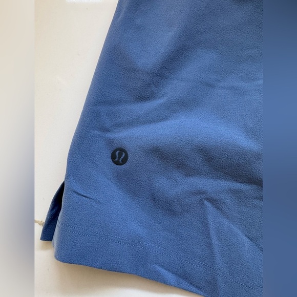 Lululemon Blue Pace Breaker Linerless Short 7" - Picture 5 of 9